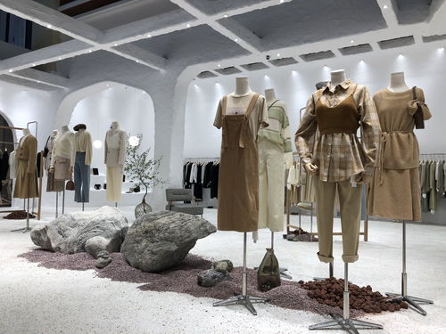 一件廣州衣的跨國(guó)之旅