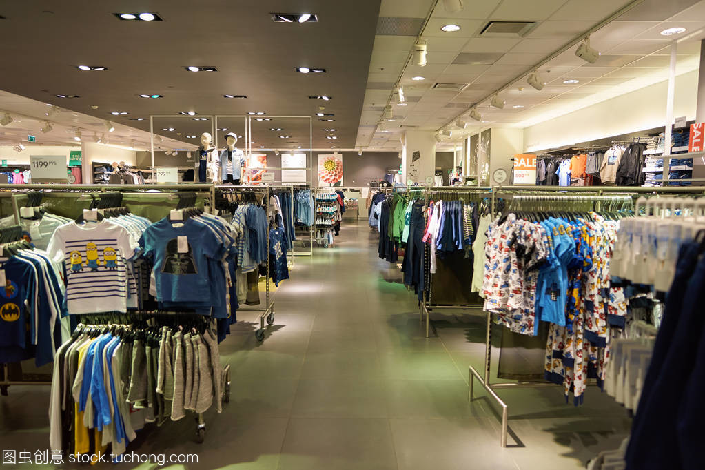 H&M 引領時尚潮流的內部存儲與零售策略